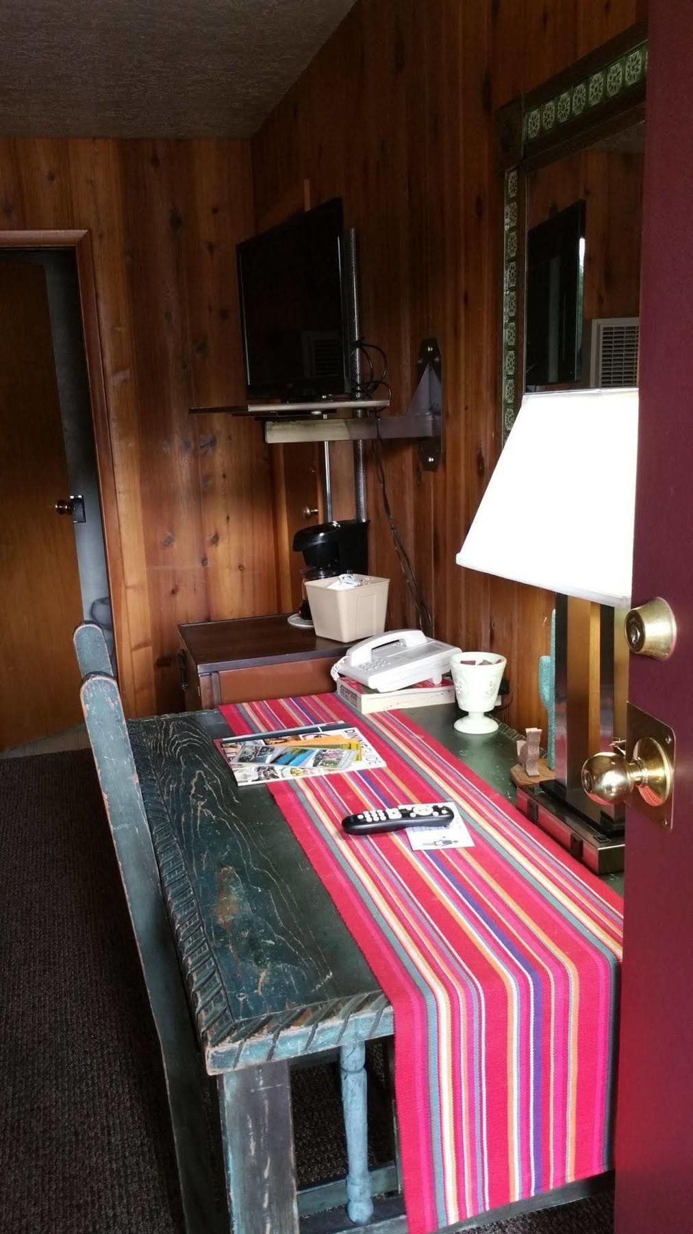 The Siesta Motel